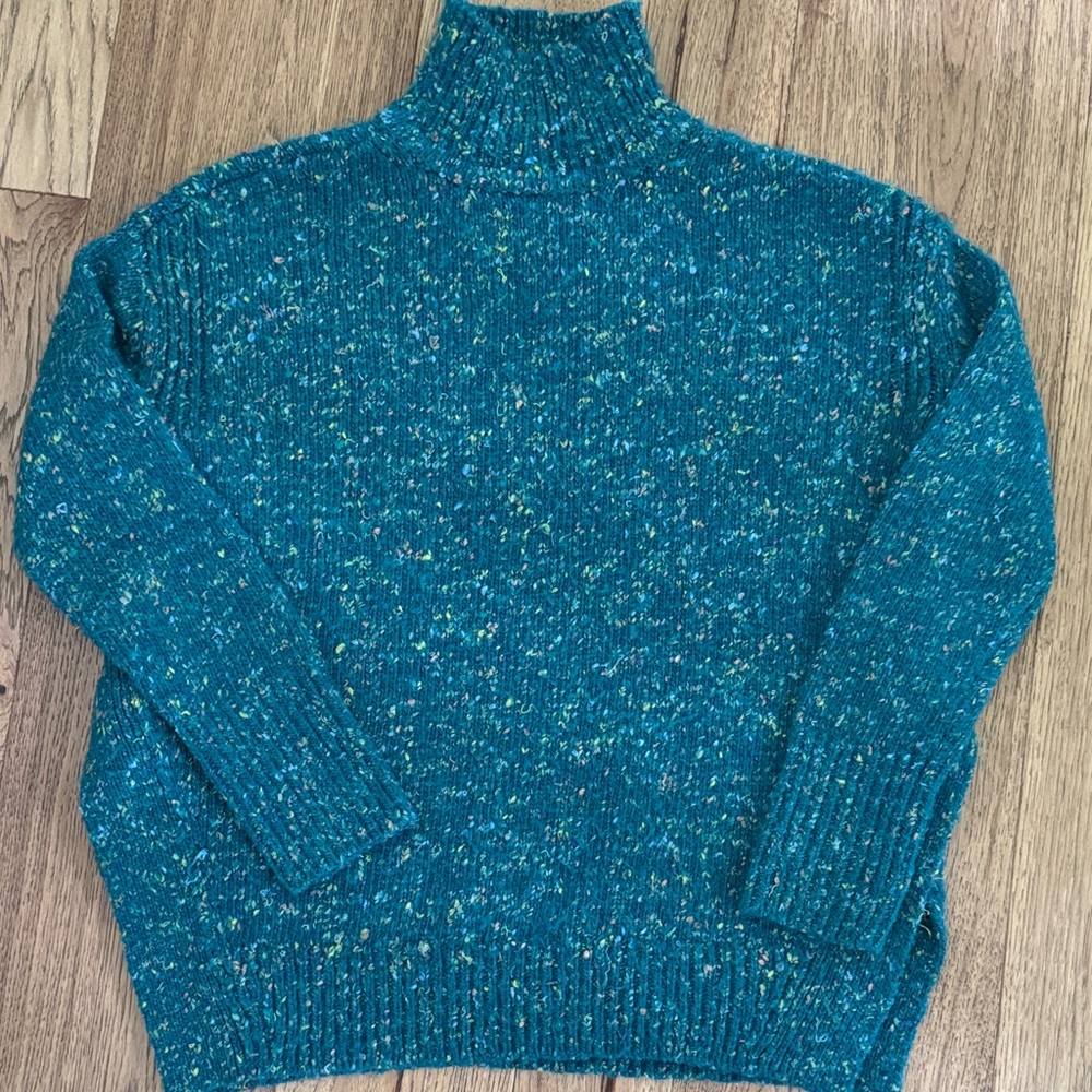 😊LOFT Teal Speckled Wool Blend Sweater